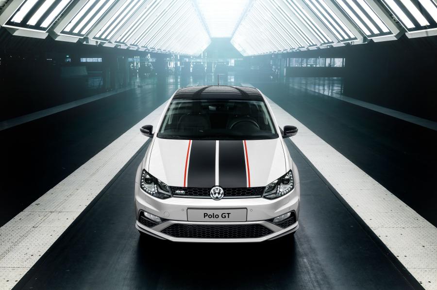  Volkswagen Polo GT Sedan 2016 года  (фото 8 из 10)